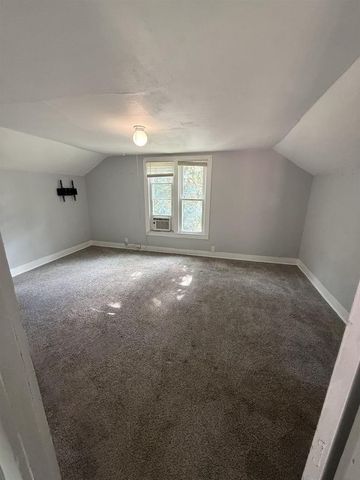 313 Pleasant Street, Clinton, WI 53525