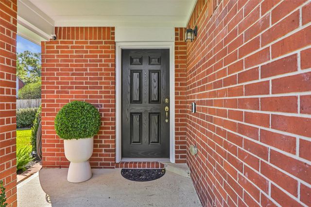 3118 This Way, Kingwood, TX 77339