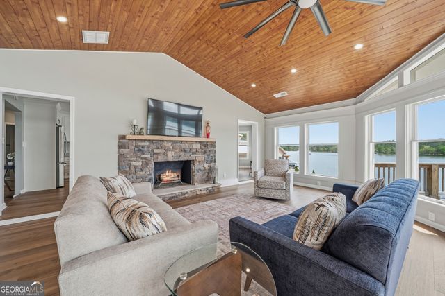 137 Rockville Springs Court, Eatonton, GA 31024