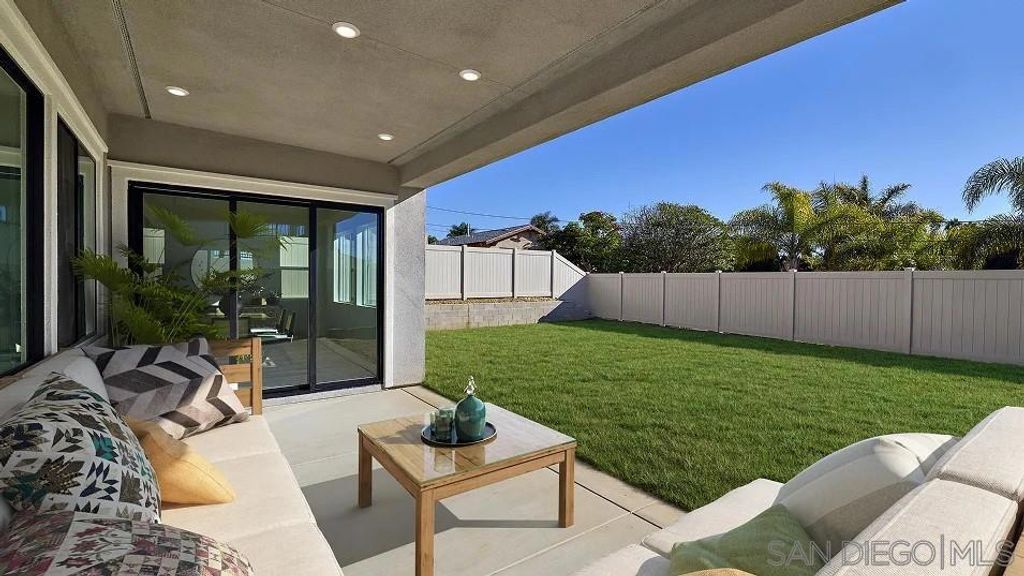 2320 Loker Way, Oceanside, CA 92054 — photo 2