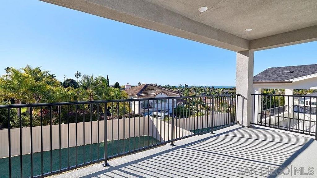 2320 Loker Way, Oceanside, CA 92054 — photo 3