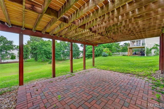 14 Spring Time Court, St Charles, MO 63303