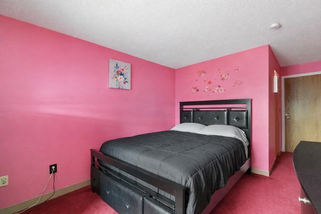 181 North St 105, Salem, MA 01970