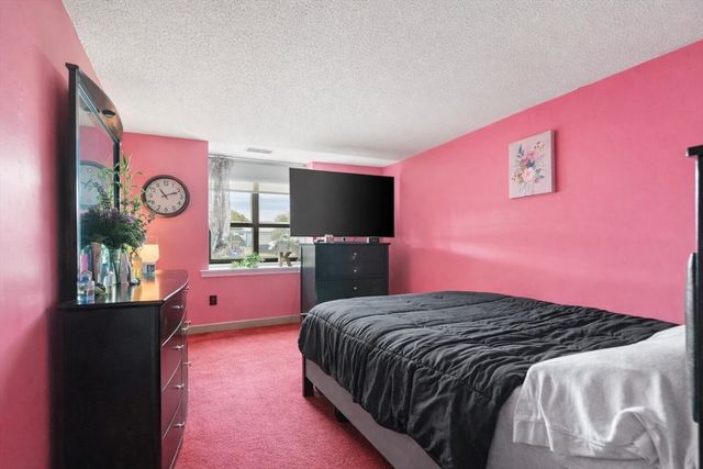 181 North St 105, Salem, MA 01970