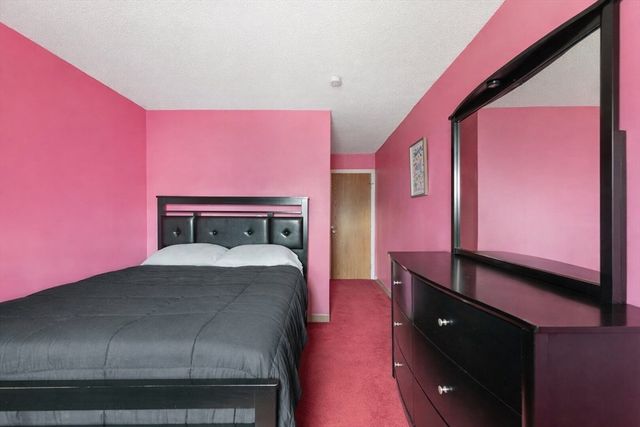 181 North St 105, Salem, MA 01970