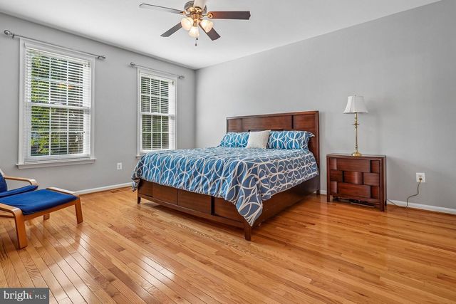 12840 DUNBARTON DR, Bristow, VA 20136
