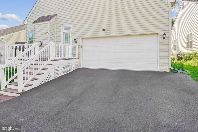 12840 DUNBARTON DR, Bristow, VA 20136