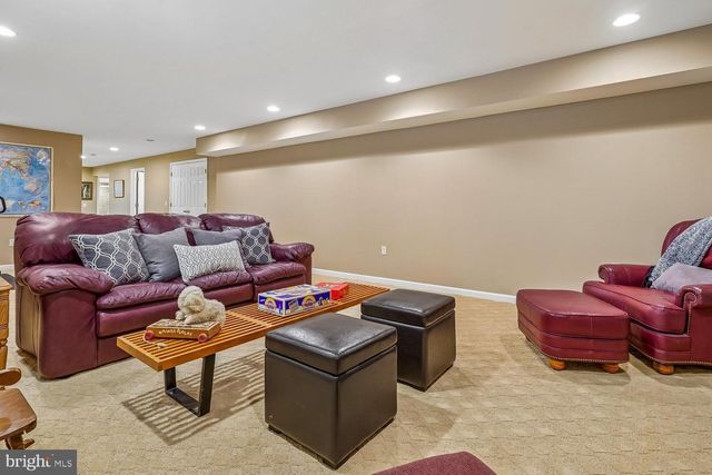 12840 DUNBARTON DR, Bristow, VA 20136