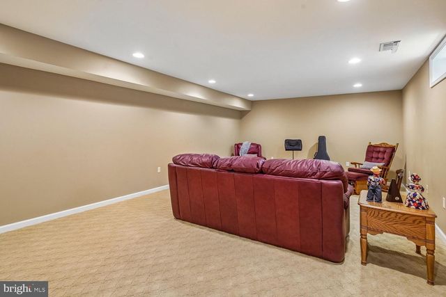 12840 DUNBARTON DR, Bristow, VA 20136