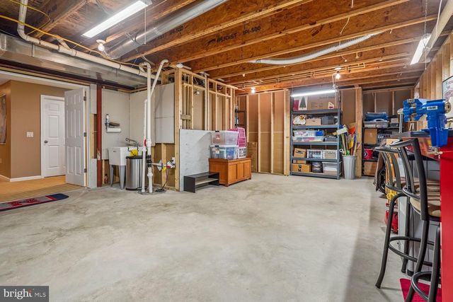 12840 DUNBARTON DR, Bristow, VA 20136