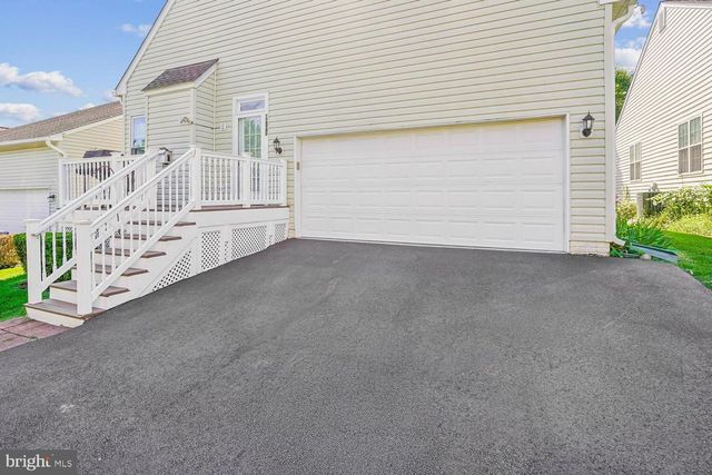 12840 DUNBARTON DR, Bristow, VA 20136