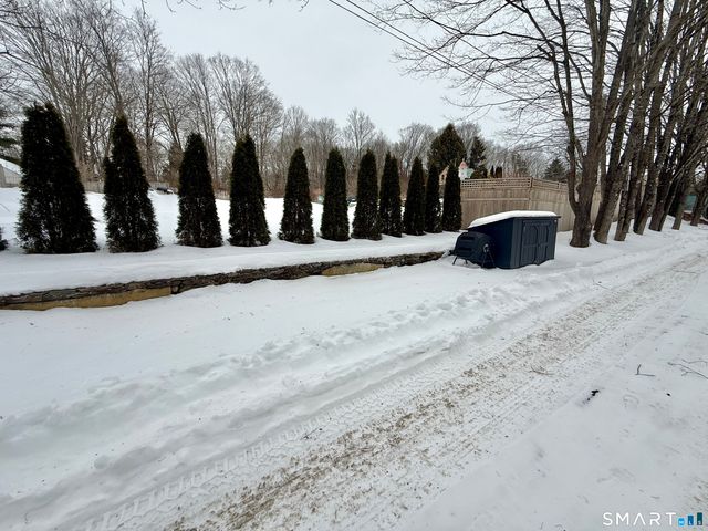 142 Washington Road, Woodbury, CT 06798