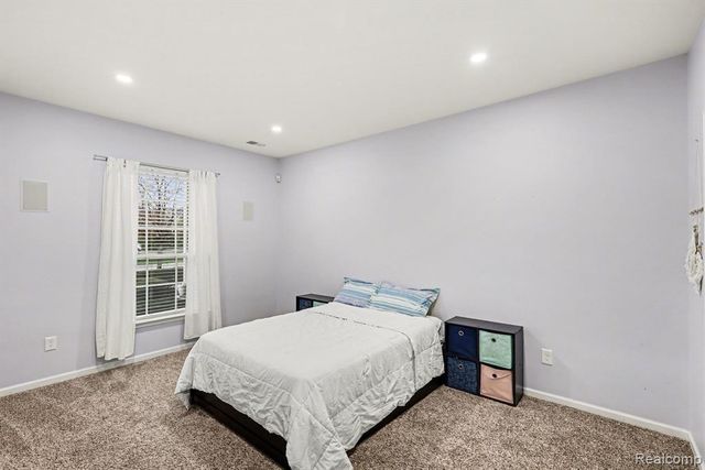 16413 Dominion Drive, Macomb, MI 48044