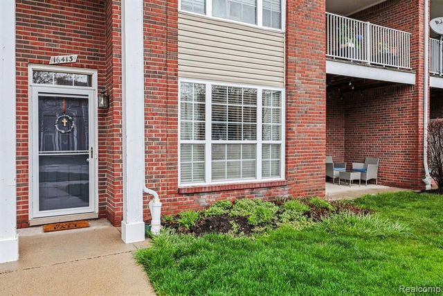 16413 Dominion Drive, Macomb, MI 48044