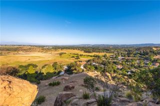 8760 Azul, West Hills, CA 91304