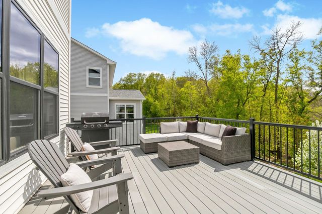 107 Maple Terrace, Waconia, MN 55387