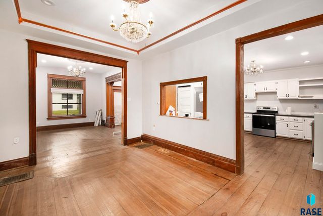 218 S Summit Ave Avenue, Sioux Falls, SD 57104