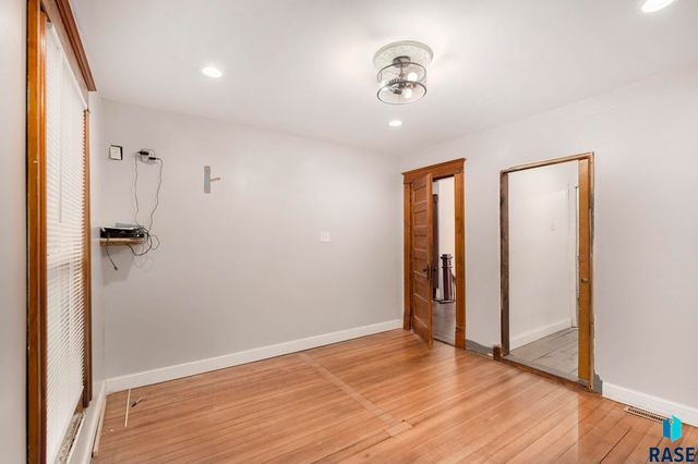 218 S Summit Ave Avenue, Sioux Falls, SD 57104