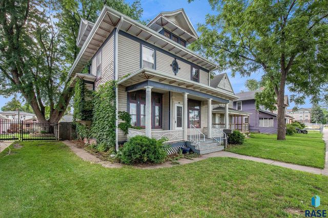 218 S Summit Ave Avenue, Sioux Falls, SD 57104