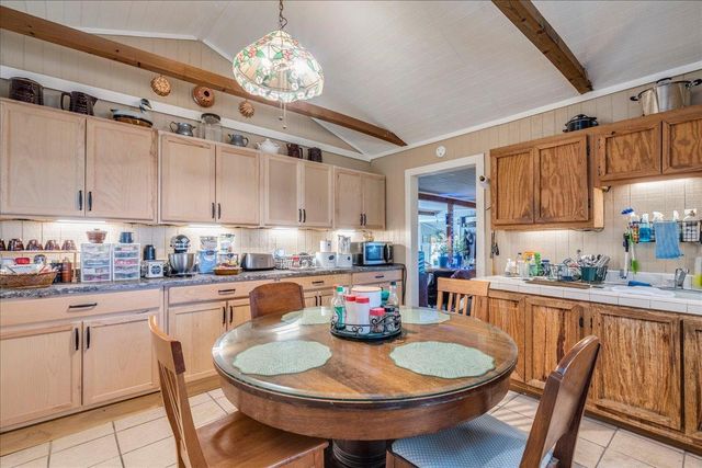 2411 Rohde RD, Kyle, TX 78640