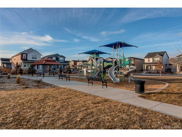 740 Cottonwood Ave, Bennett, CO 80102
