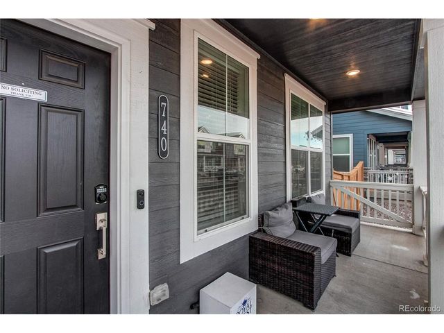 740 Cottonwood Ave, Bennett, CO 80102