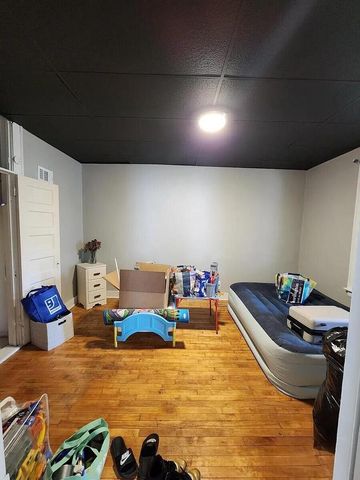 305 N 60th STREET, Milwaukee, WI 53213