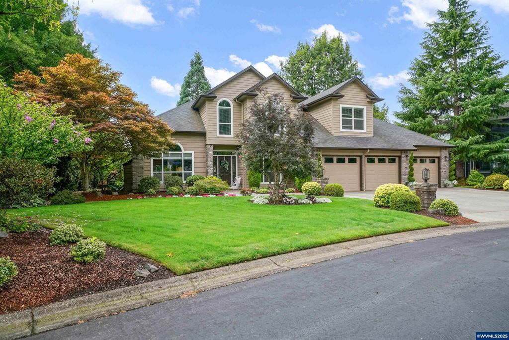 838 Crystal springs Ln, Keizer, OR 97303