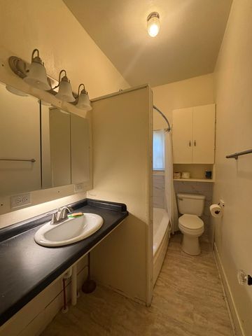 440 W Mccord Street, Neosho, MO 64850