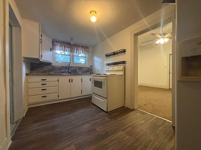 440 W Mccord Street, Neosho, MO 64850