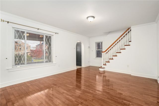 4314 Winterburn, Greenfield, PA 15207