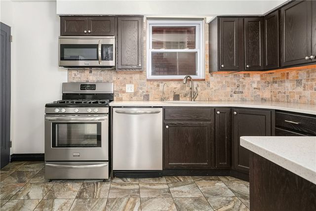 4314 Winterburn, Greenfield, PA 15207