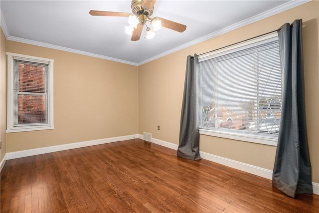4314 Winterburn, Greenfield, PA 15207