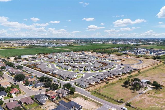 2702 N Rocky Rose Avenue, Edinburg, TX 78541