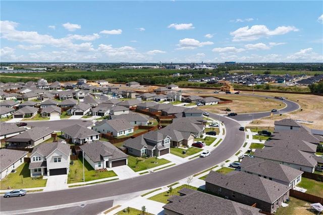 2702 N Rocky Rose Avenue, Edinburg, TX 78541