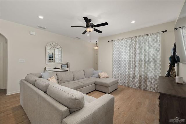 2702 N Rocky Rose Avenue, Edinburg, TX 78541