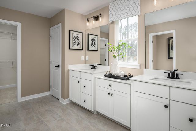 2136 Glen Hollow Drive, Raleigh, NC 27604