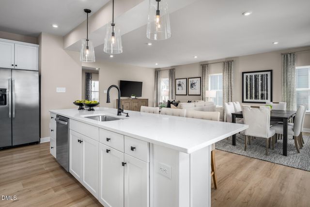 2136 Glen Hollow Drive, Raleigh, NC 27604