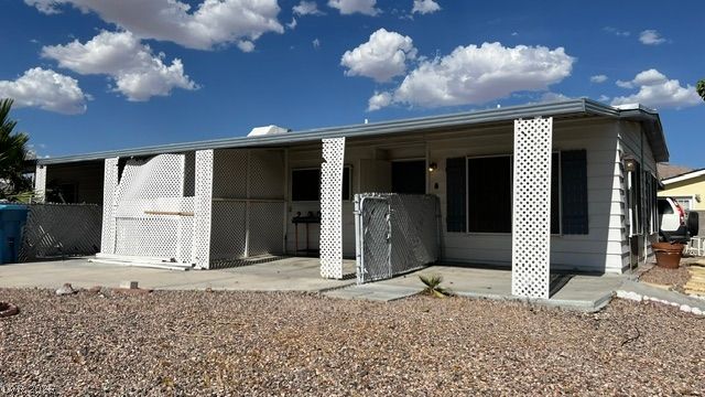 312 Sir Jeffery Street, Las Vegas, NV 89110