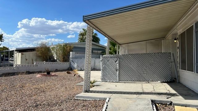 312 Sir Jeffery Street, Las Vegas, NV 89110