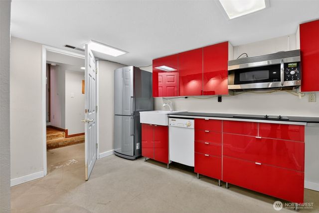 6522 38th Avenue NE, Seattle, WA 98115