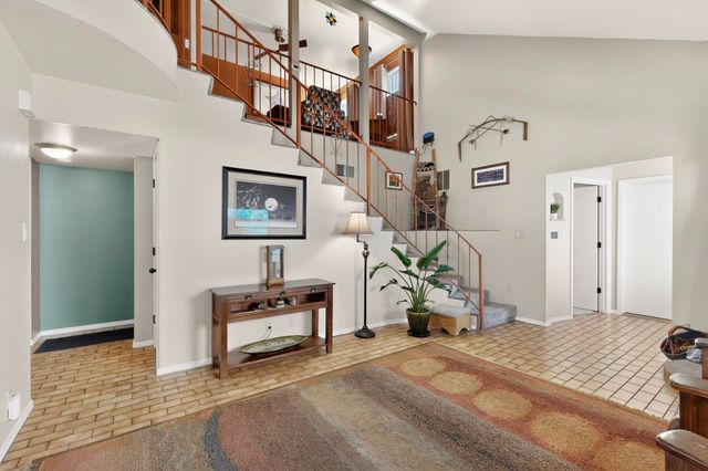 5214 Purcell Drive NE, Albuquerque, NM 87111