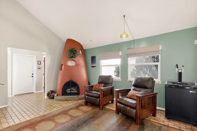 5214 Purcell Drive NE, Albuquerque, NM 87111