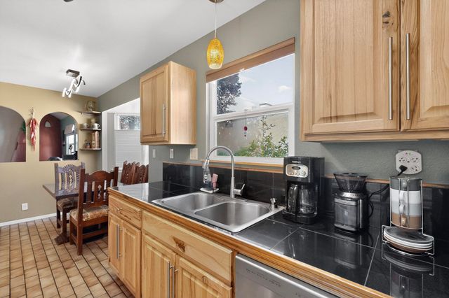 5214 Purcell Drive NE, Albuquerque, NM 87111