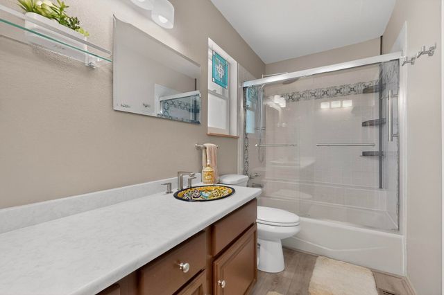 5214 Purcell Drive NE, Albuquerque, NM 87111