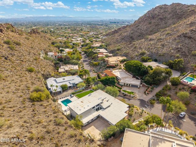 3500 E LINCOLN Drive 22, Phoenix, AZ 85018