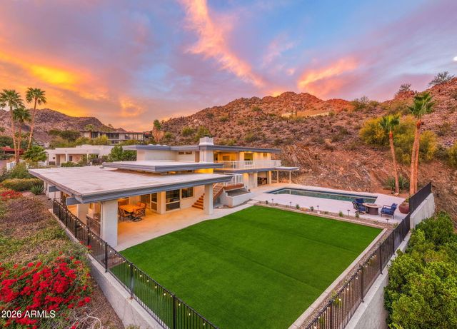 3500 E LINCOLN Drive 22, Phoenix, AZ 85018