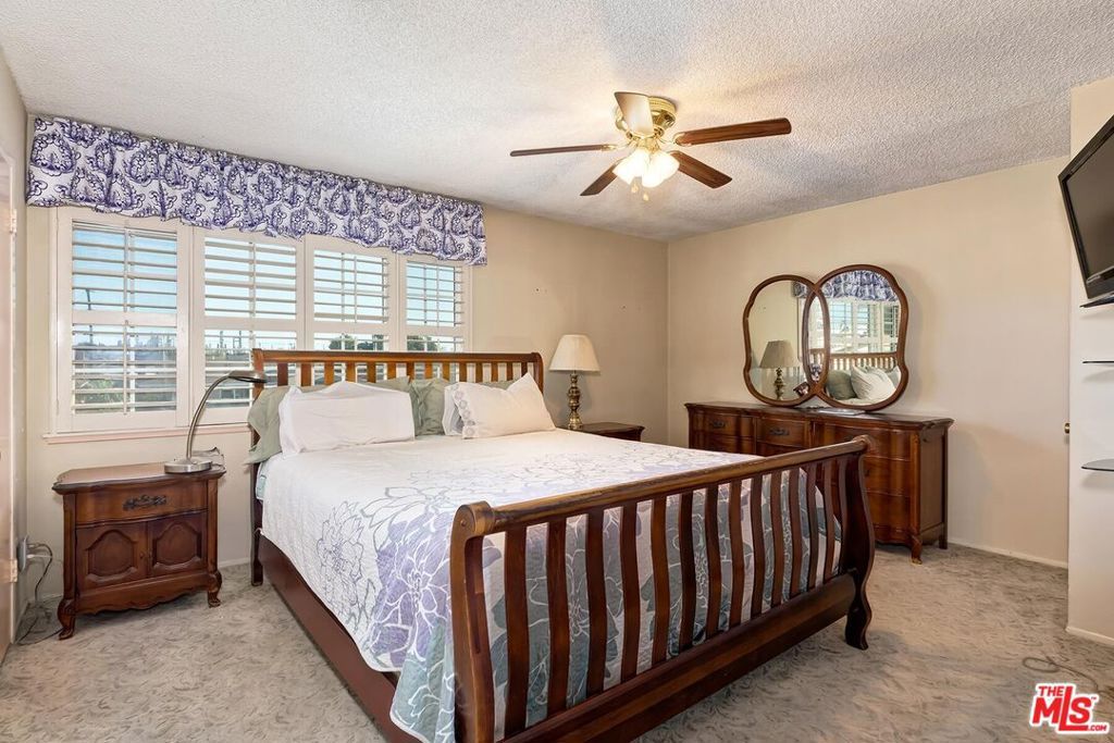 Image 19 of property listing at 1657 E 218th Street, Carson, CA 90745