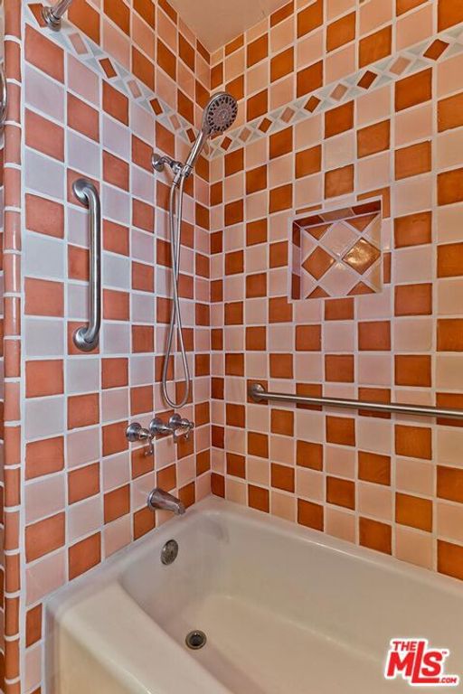 Image 23 of property listing at 1657 E 218th Street, Carson, CA 90745