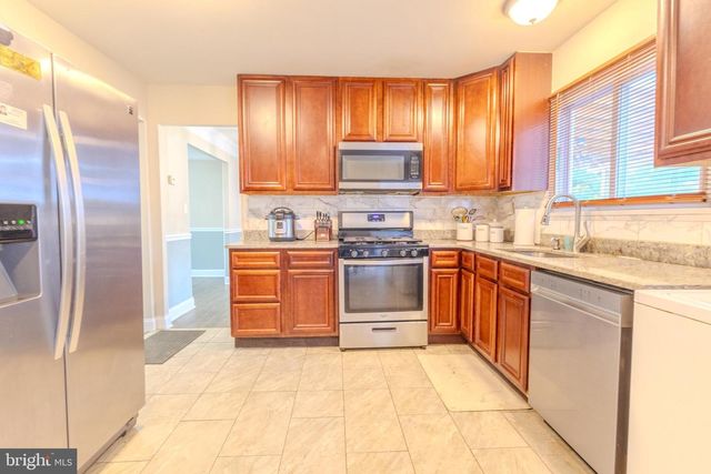 2106 N ROLLING RD, Windsor Mill, MD 21244